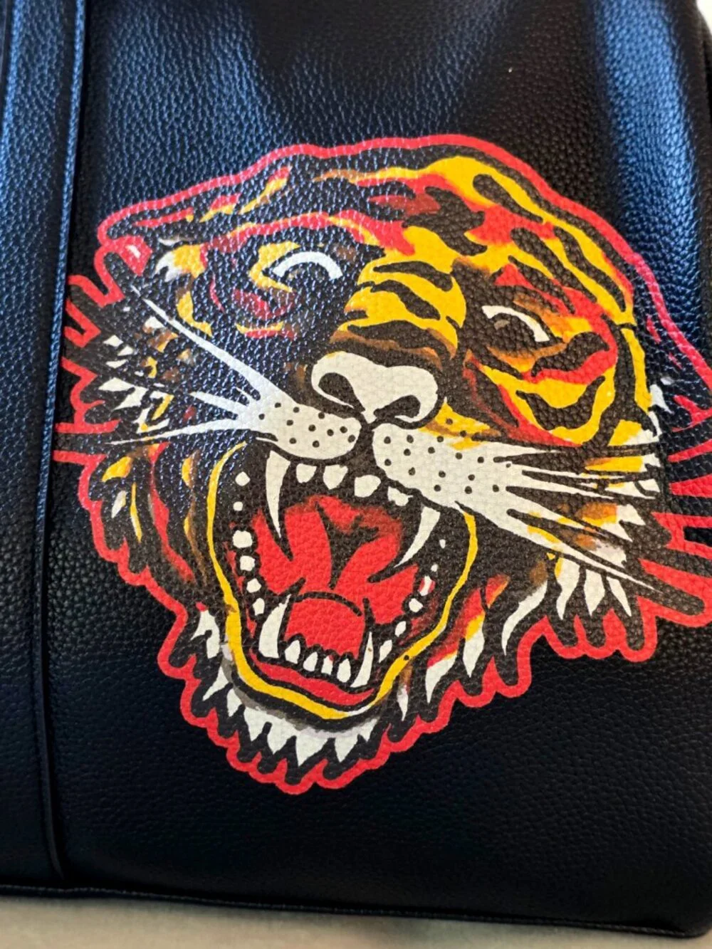 ED HARDY Roaring Tiger Black Duffle Weekend Travel Bag Shoulder Carry-On